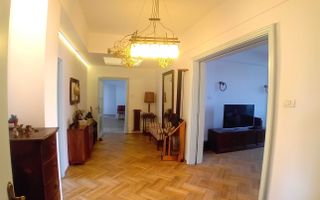 Ultracentral Apartament 4-5 Camere 176 mp Strada Negustori nr.14 - Poză 1