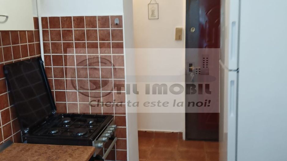 Apartament 2 camere, Podu Ros - 420 euro - Poză 8