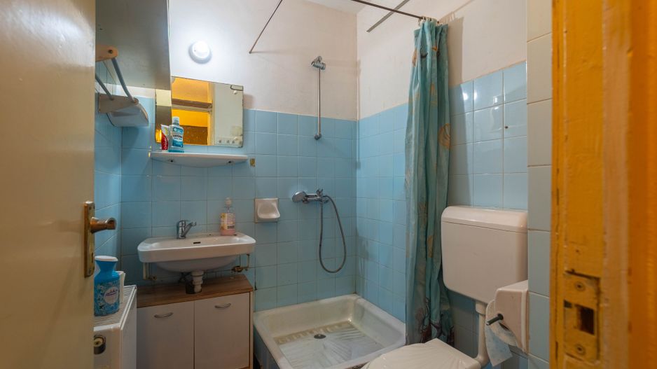 Apartament spațios cu 4 camere – Zona Boul Roșu 0% COMISION - Poză 10