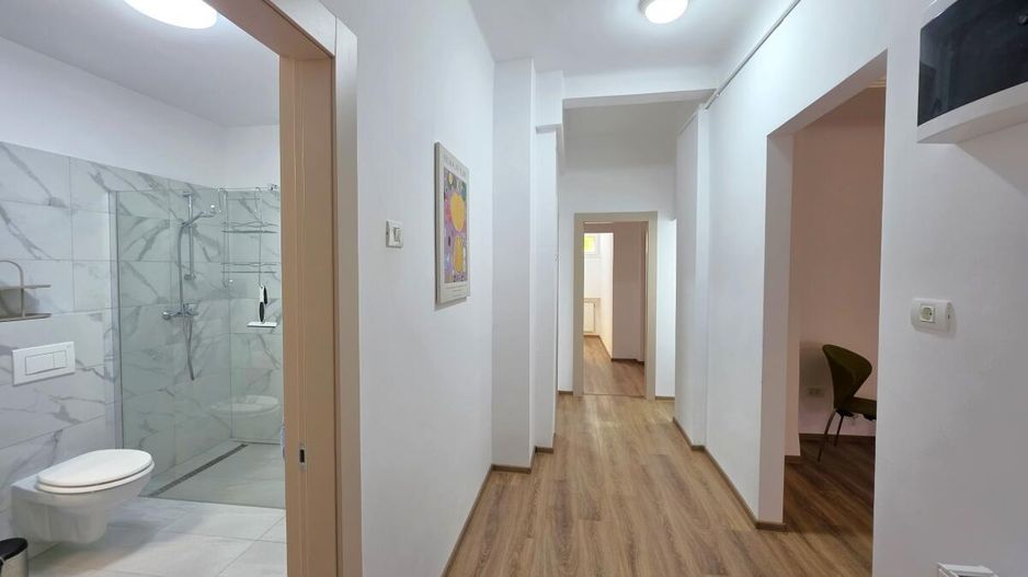 Piata Romana, 4 camere 138 MP total, Etaj 2/9, renovat - utilat, liber - Poză 39