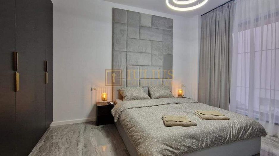 Future Residence, acces la piscină. Loc parcare privat(exterior) - Poză 2