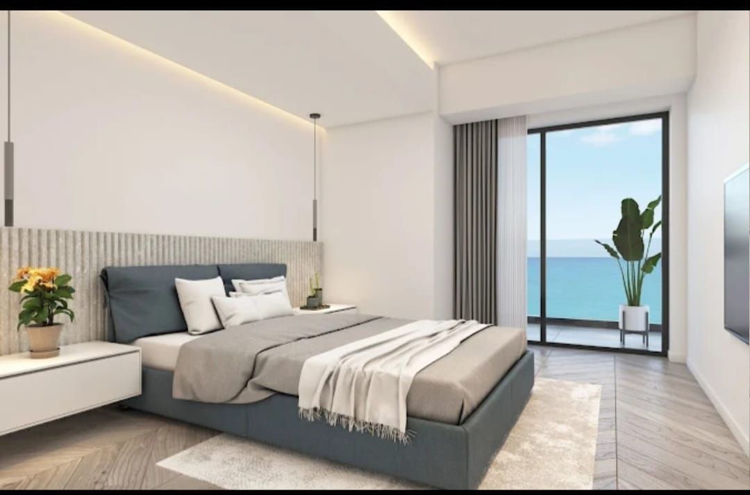 Apartament de 2 camere Marina Tower vedere la mare - Poză 2