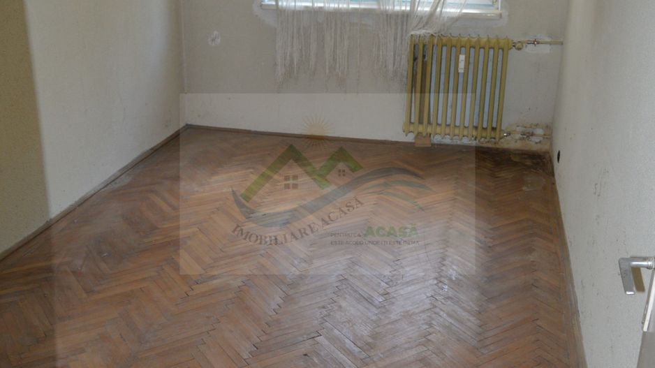 Apartament cu 4 camere Marasesti/Suceava - Poză 10