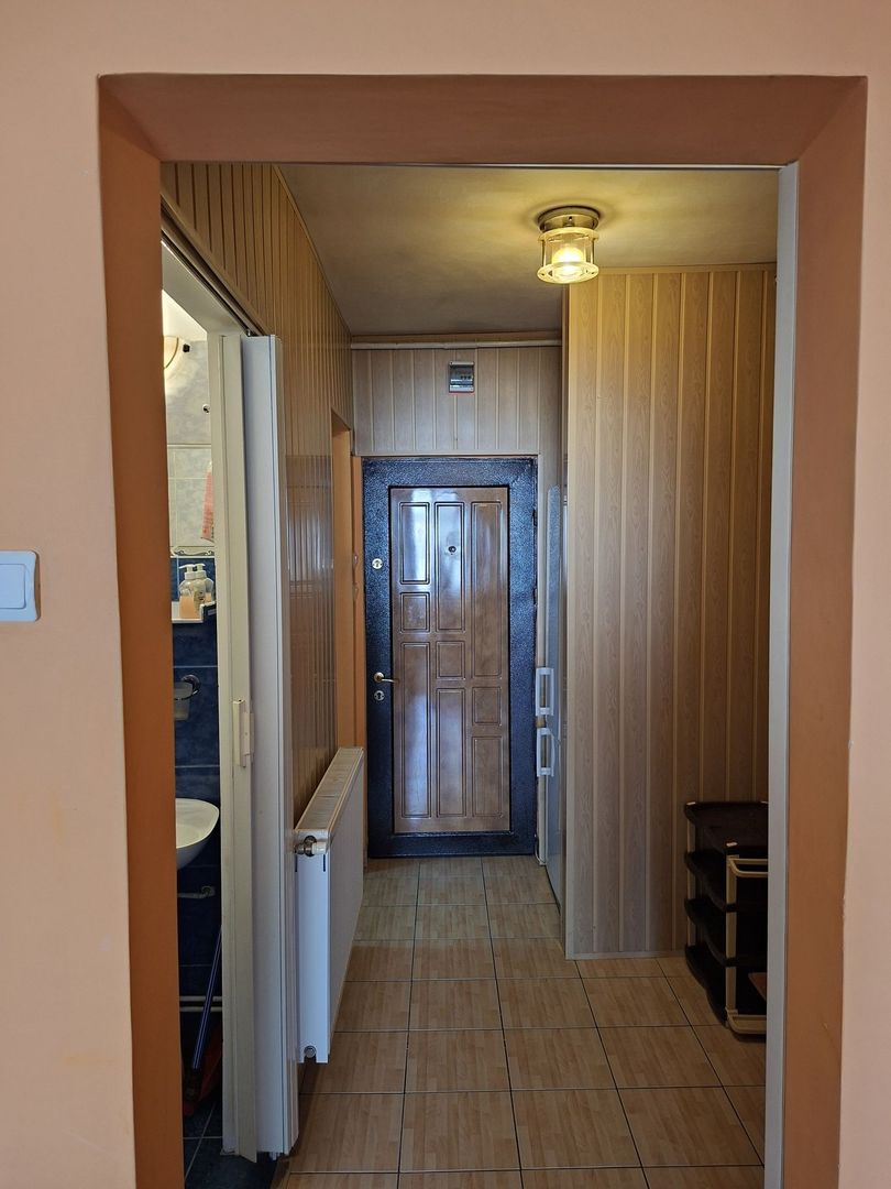 Garsoniera decomandata, pet friendly, centrala proprie, metrou 5 min, mobilata - Poză 6