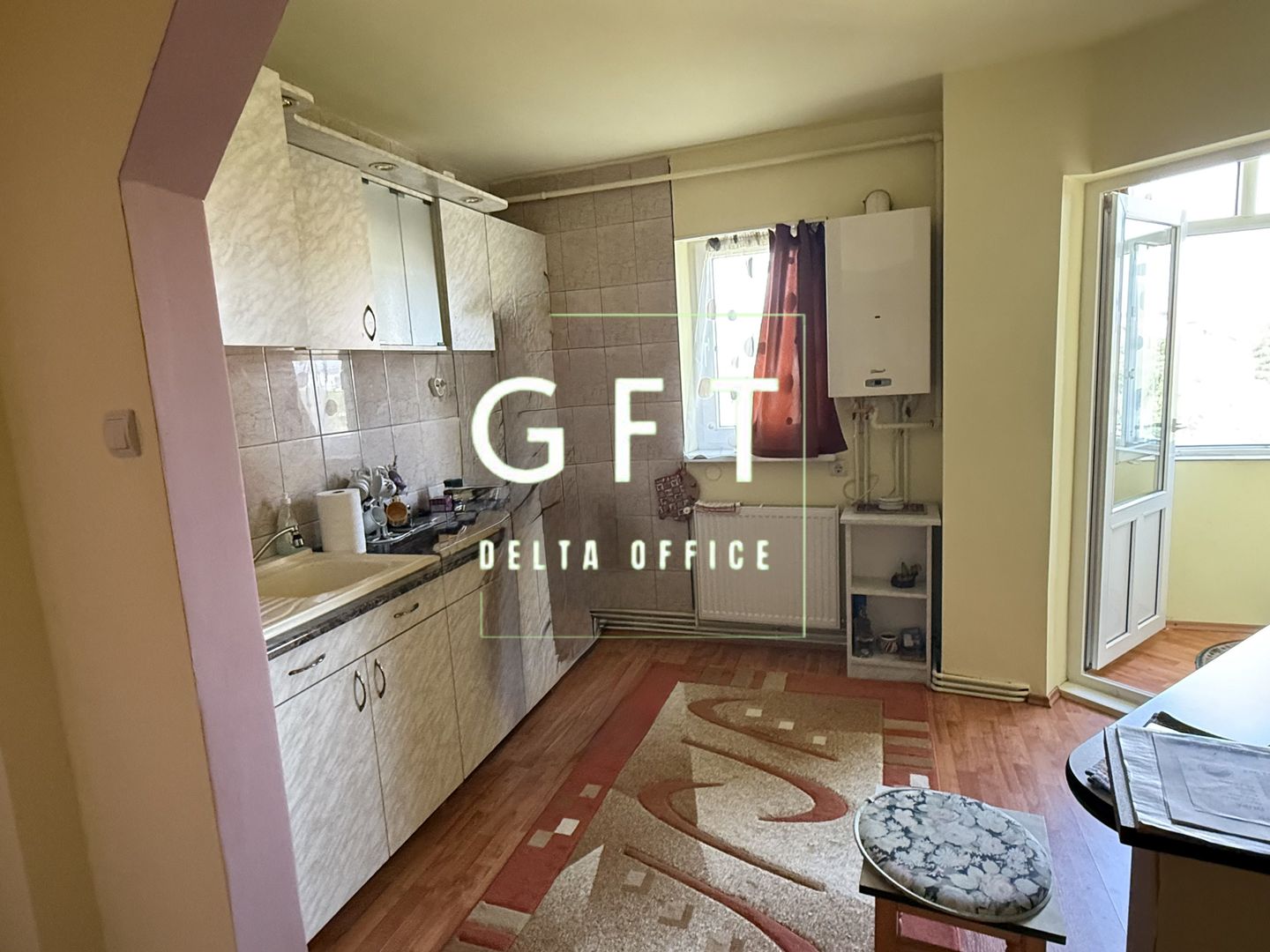 Apartament 2 camere, 2 baloane Gherla central - Poză 1