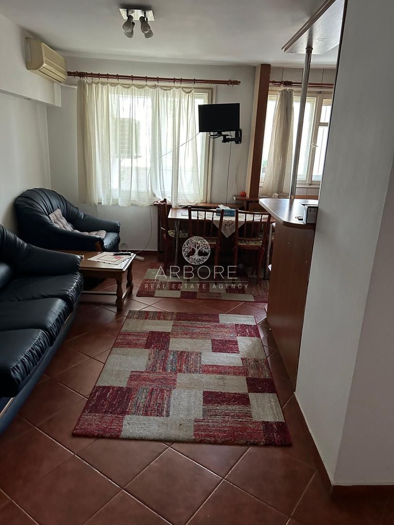 Apartament decomandat 3 camere, zona Mega Mall Pantelimon - Poză 1