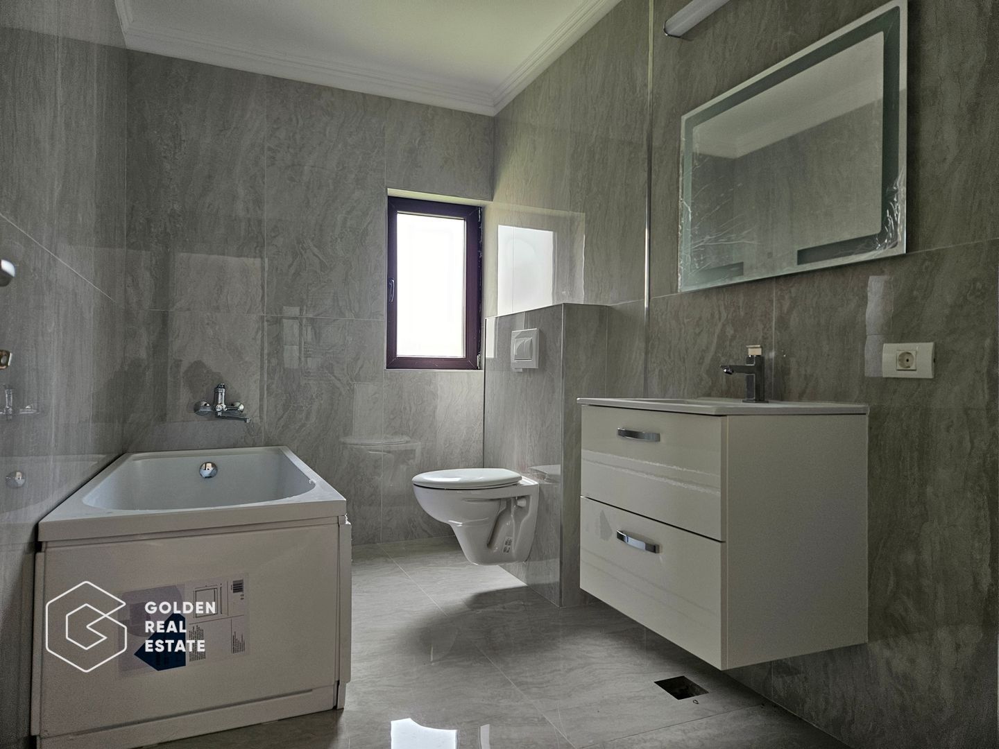 Casa spatioasa, 161 mp Utili, 4 camere, 4 bai, Tunari, COMISION 0% - Poză 12