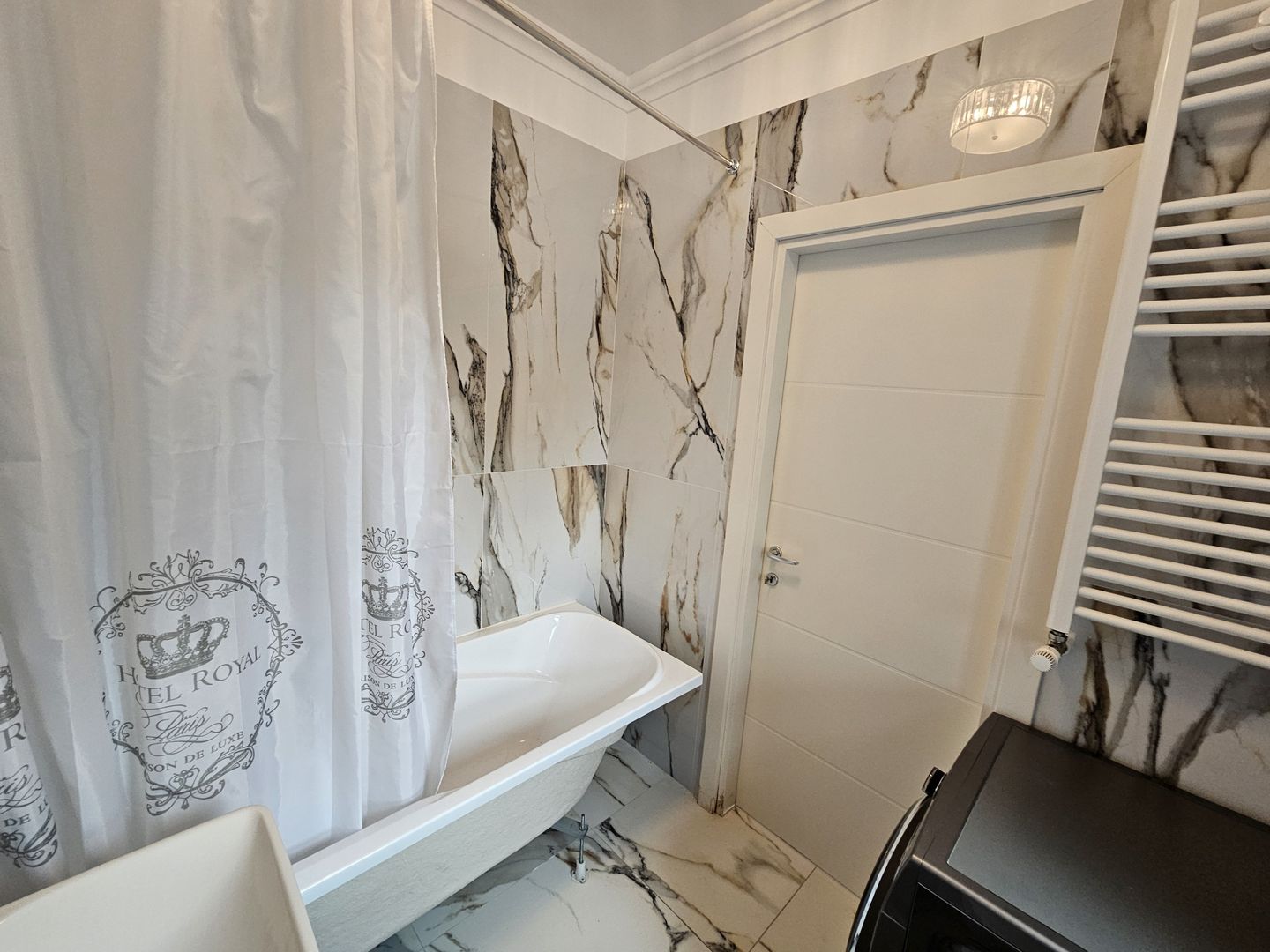 NOU -Casa la cheie sos Chitilei / blvd Laminorului - Poză 14