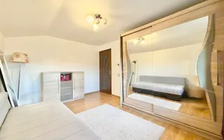 Duplex cu 4 camere si 2 bai complet mobilat si utilat in Giroc langa Zone 2. - Poză 14
