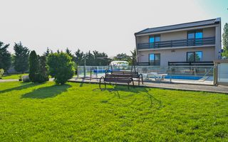 Casa cu piscina de vanzare | 3.300 mp teren | Urlati - Prahova - Poză 2