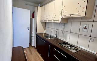 Apartament cu o camera / etaj intermediar / Zona Eroilor - Poză 4