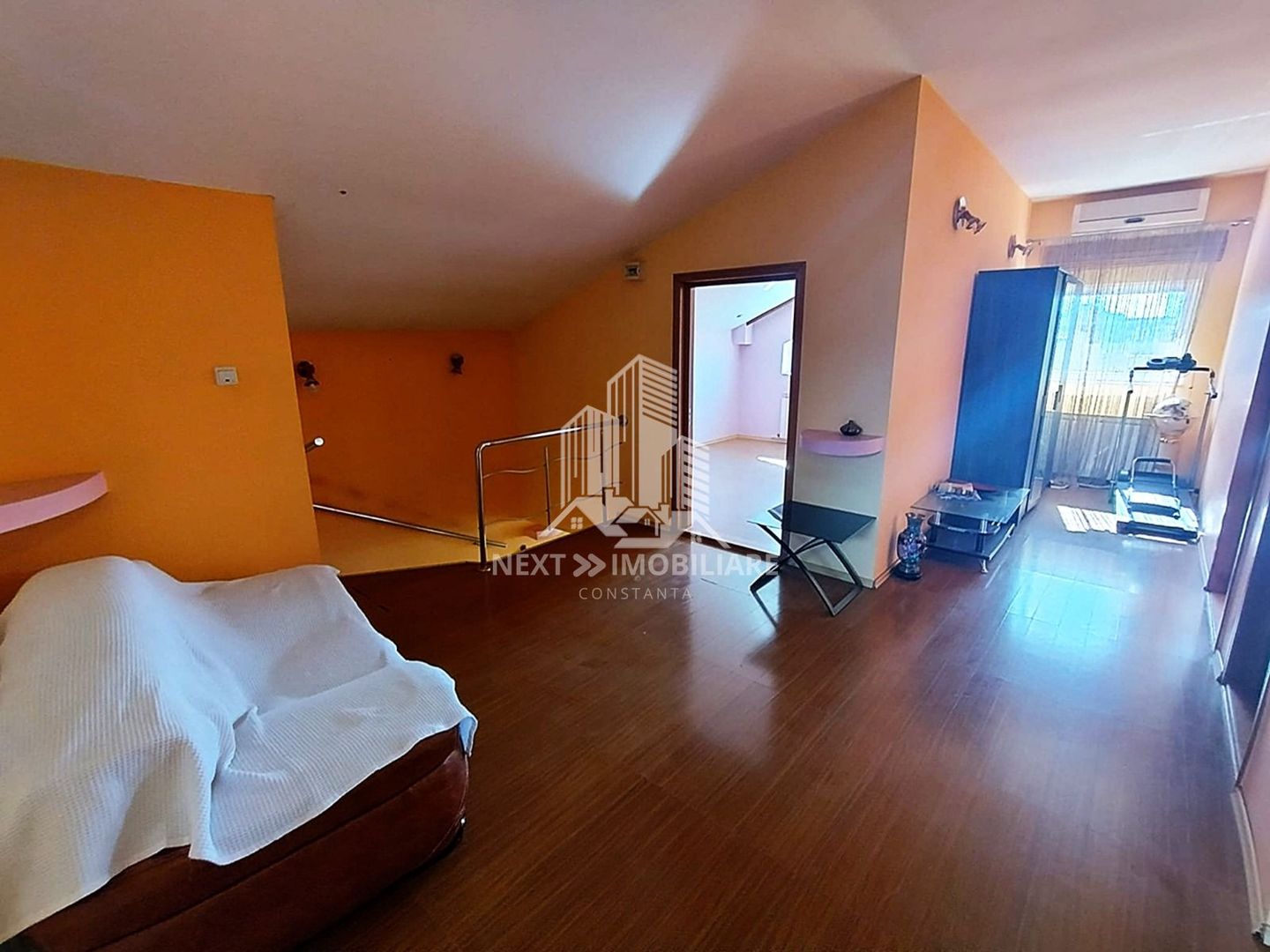 Casa BCA, 2005, P+M, 6 camere, nemobilata, vedere lac - Poză 9