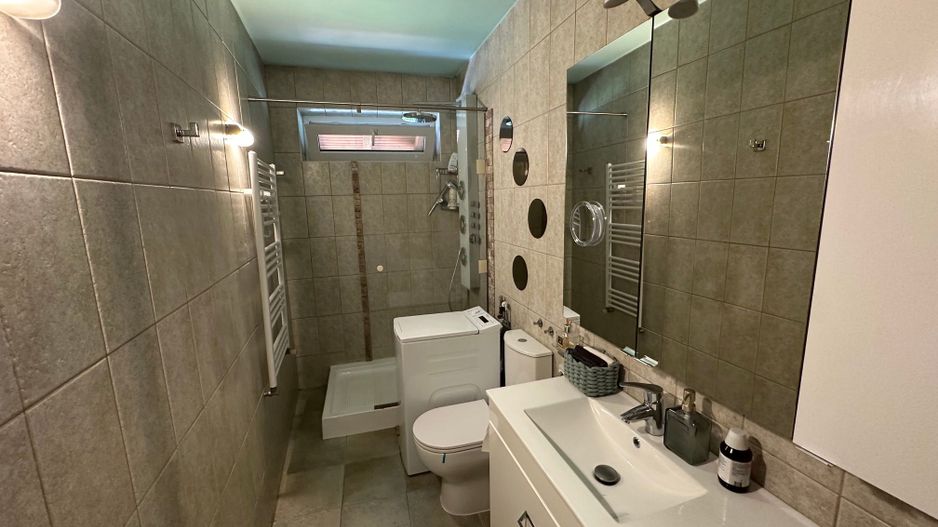 Casa Parter + Mansarda în Braytim - Poză 23