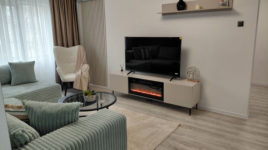 🏡  Apartament 3 camere – Micro 16,  etaj 2, (în spate la Siret) - Poză 6