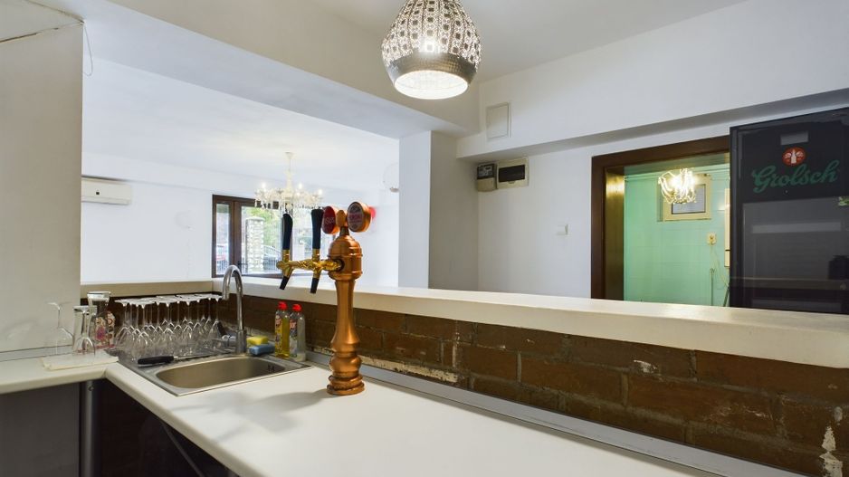 Spațiu comercial cu multiple destinații pe Martirilor - Poză 9