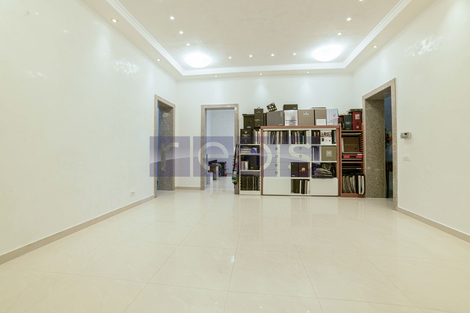 VANZARE | 4 CAMERE | PARTER | GARAJ | AVIATORILOR | RENOVAT INTEGRAL | - Poză 2