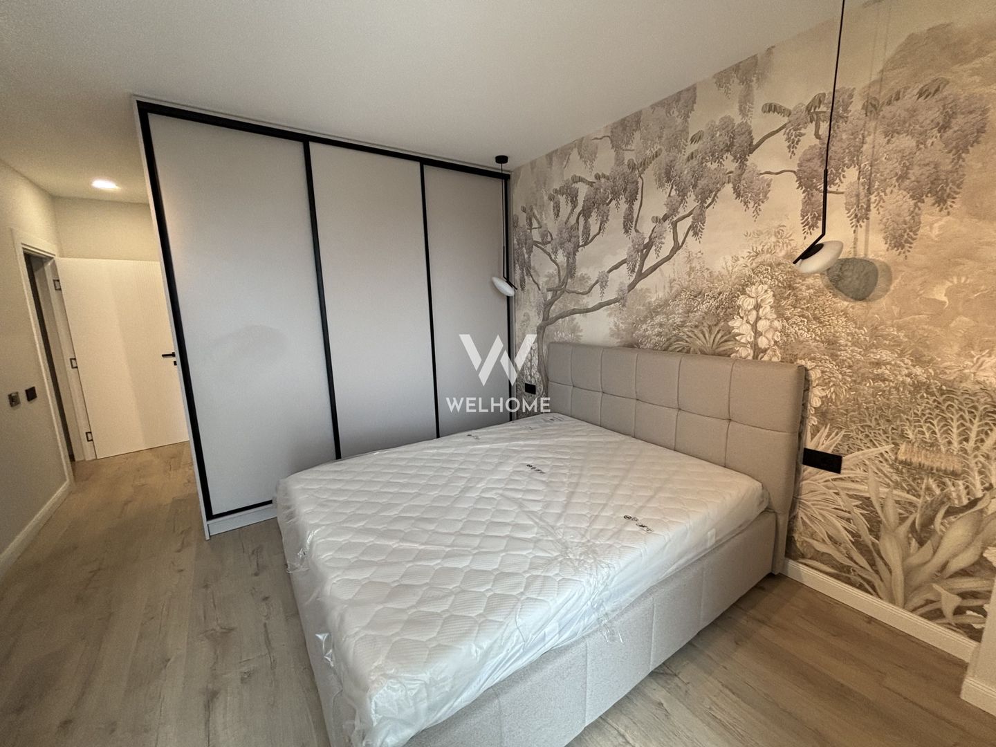 Apartament PREMIUM 3 camere cu parcare subterana - zona Centrala - Poză 1