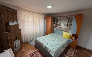 Vila S+P+1,+ garaj inchis + terasa si teren intravilan 6300 mp - Poză 27