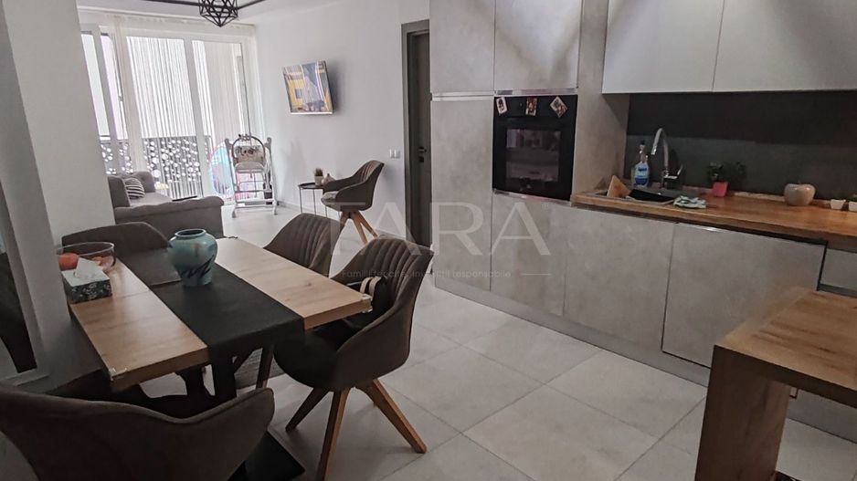 Apartament Modern cu 3 Camere în Zona Vivo – Finisat, Mobilat și Utilat - Poză 2