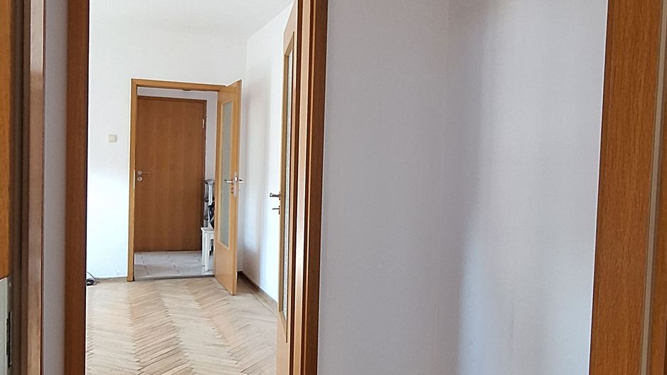 Apartament cu 2 camere - P-ta 700/Business Center - Poză 11