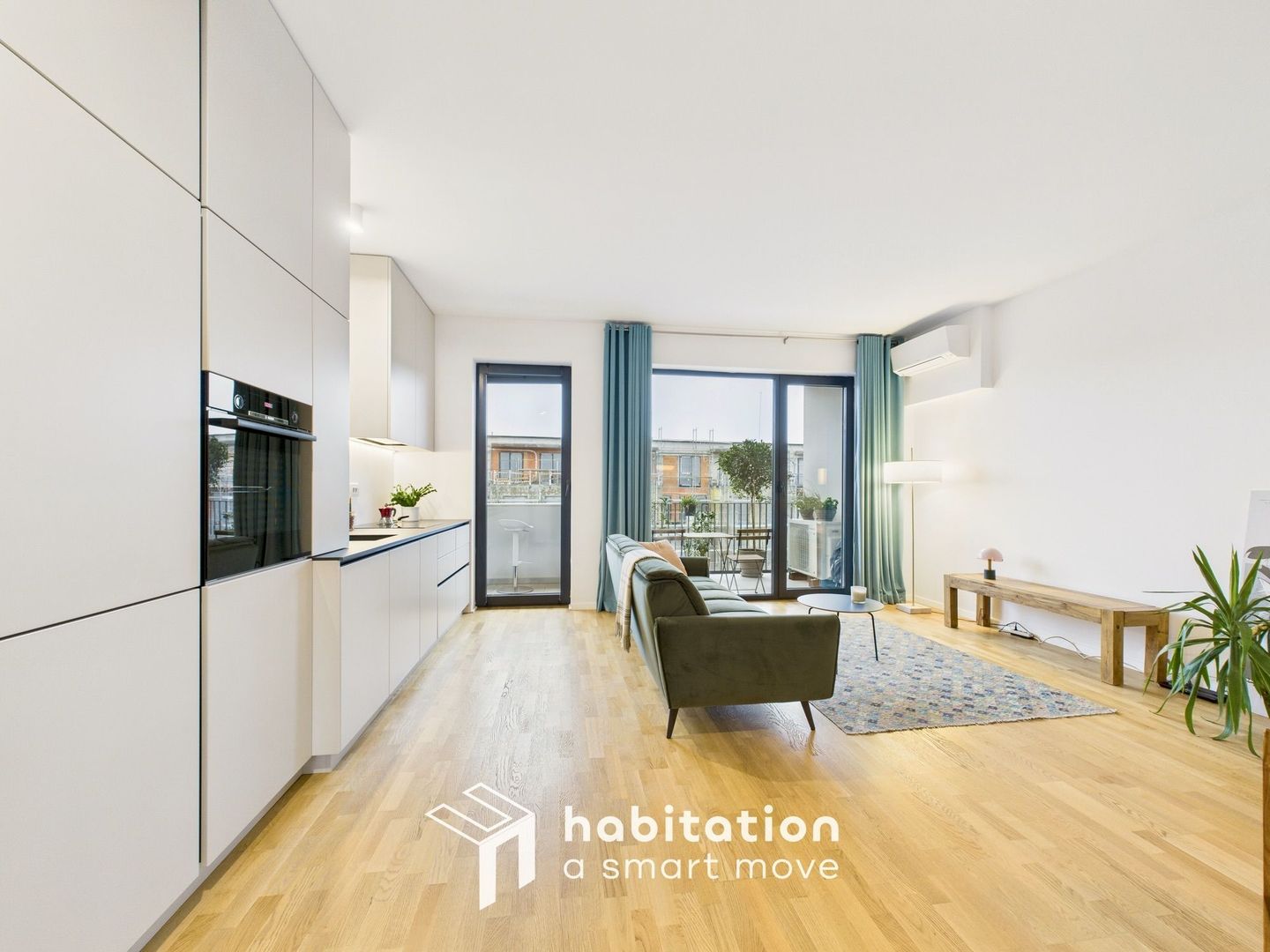 Apartament 3 camere, terasa spatioasa, zona Centralǎ - complex Paltim - Poză 7