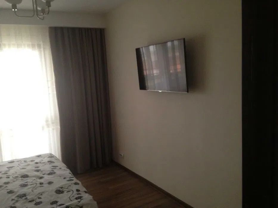 Vanzare Apartament 4 Camere Foarte Spatios Zona De Nord A Orasului - Poză 6