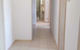 Apartament spațios 4 camere – Polonă colț cu Ștefan cel Mare - Poză 7