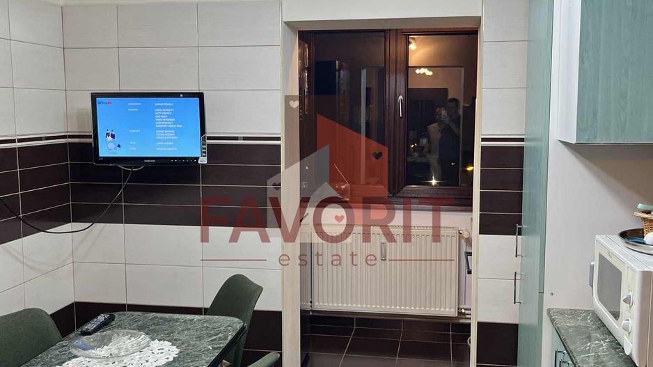 3 camere, decomandat | etaj 4 | centrala proprie | mobilat | zona excelenta - Poză 8