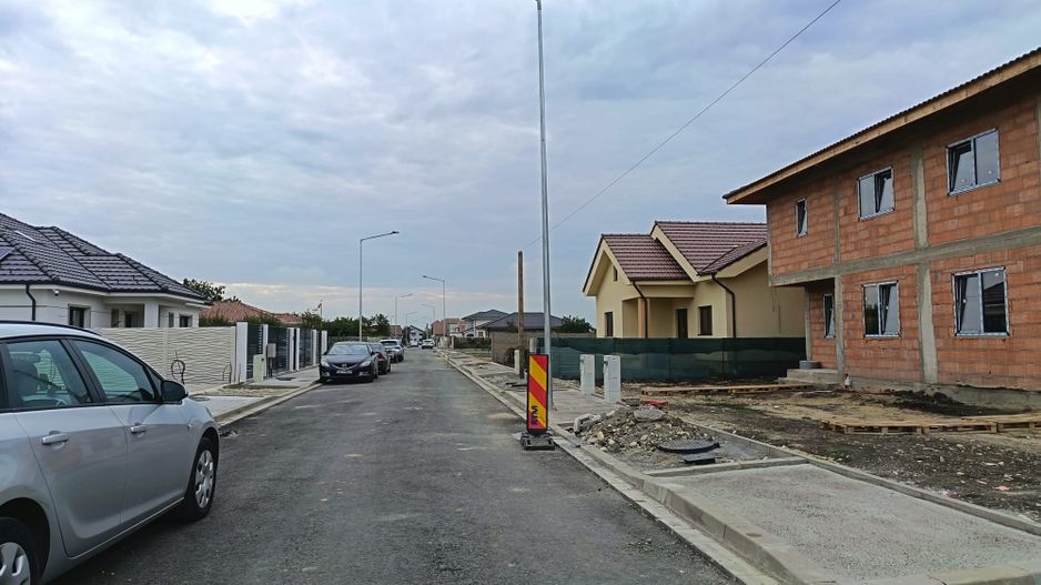 Jumătate de duplex la roșu de vânzare în Giarmata Vii, 129,52 mp utili - Poză 2
