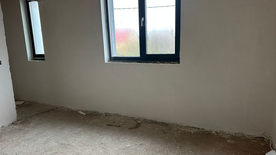 DARZA ( CREVEDIA), VILA 4 CAMERE - Poză 12