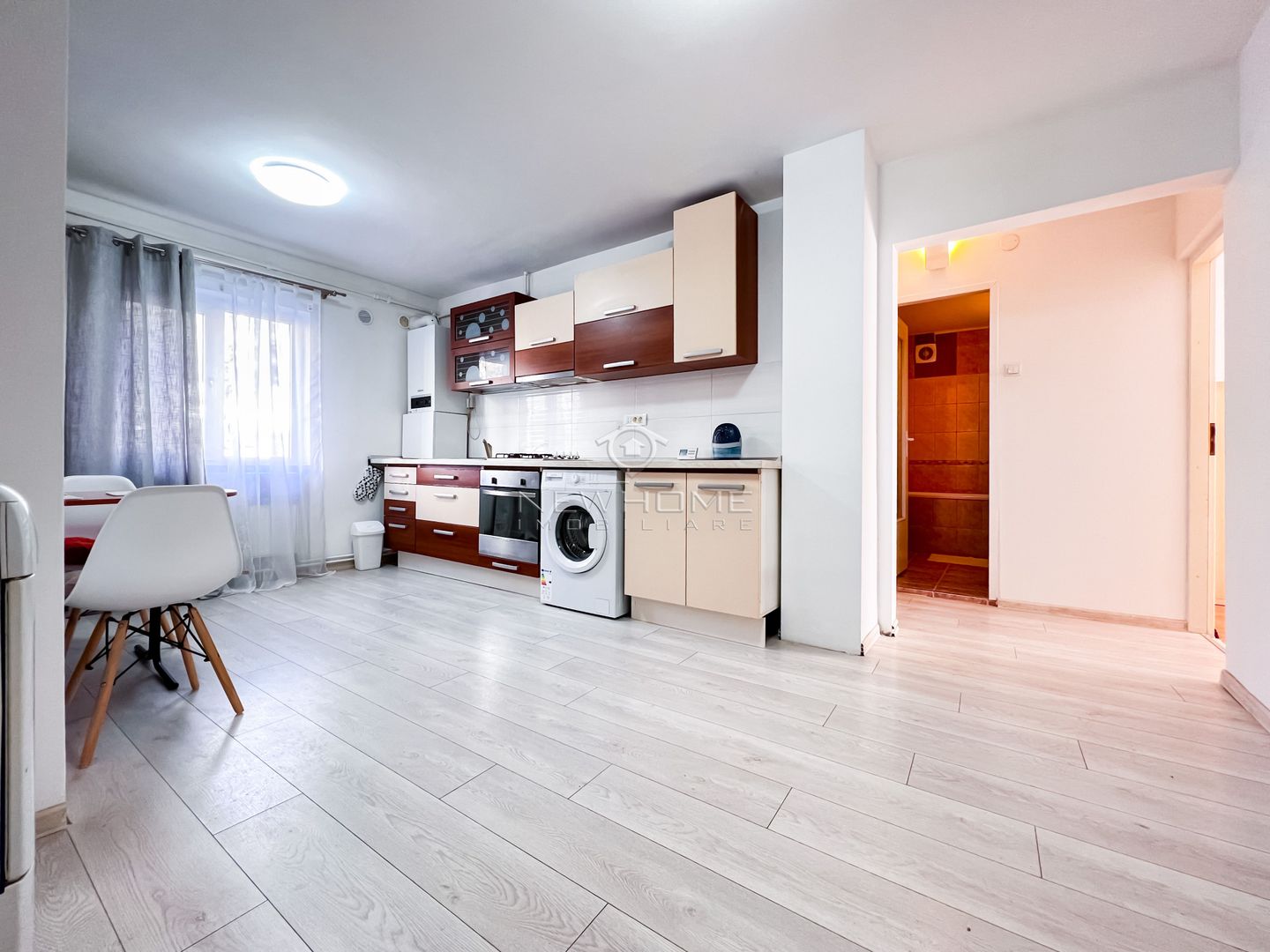 Apartament 2 camere decomandat, zona Iulius Mall - Poză 1