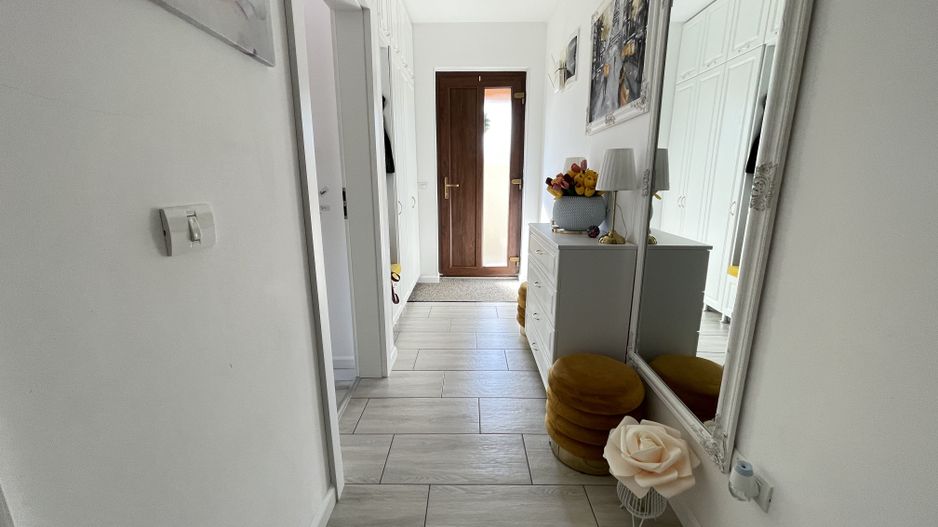 Duplex frumos amenajat si mobilat in Dumbravita - Poză 9