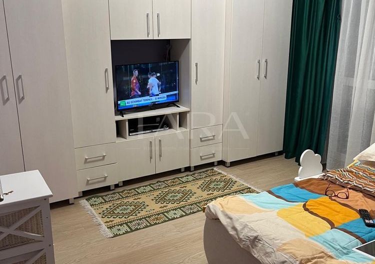 Apartament 3 camere, 3 balcoane închise, zona centrală, Apahida. - Poză 6