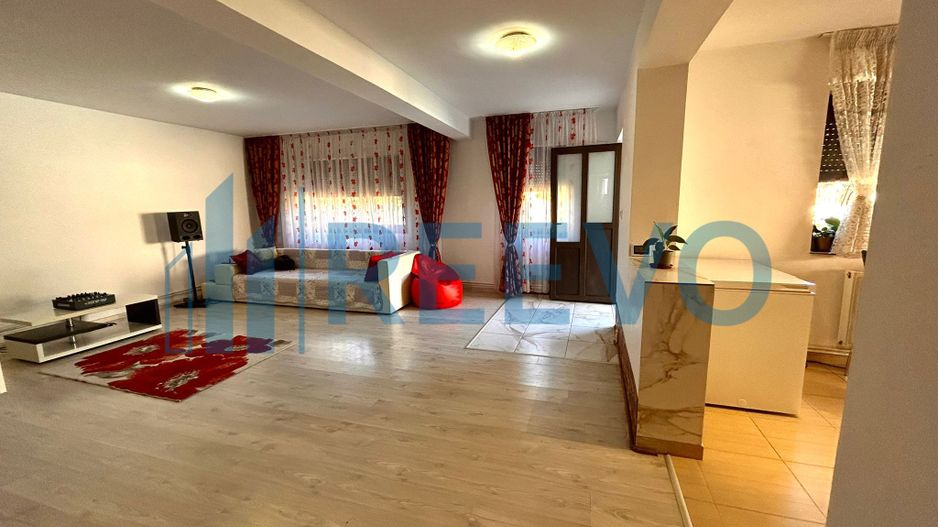 Casă/Vilă de vânzare în Letea Veche, Jud. Bacău - Poză 12