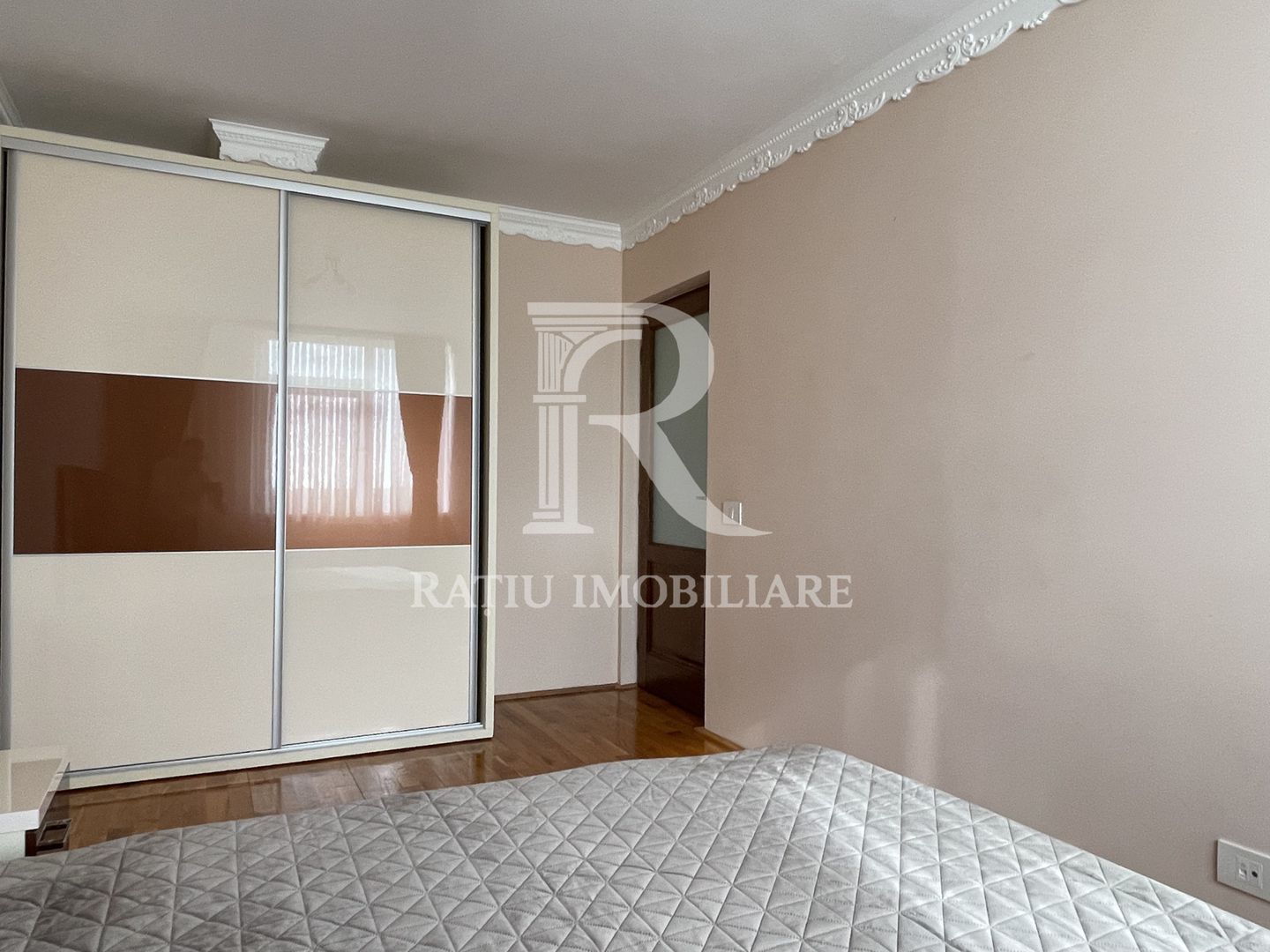 Apartament cu 3 camere | Nufarul | Prima Șova | Oradea - Poză 11