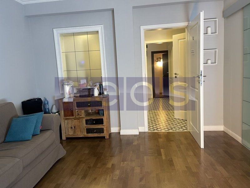 DE VÂNZARE APARTAMENT 4 CAMERE | ZONA CAPITALE - Poză 4