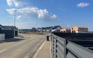 Casă individuală INDEPENDENTĂ ENERGETIC - CARTIER NOU - Poză 3