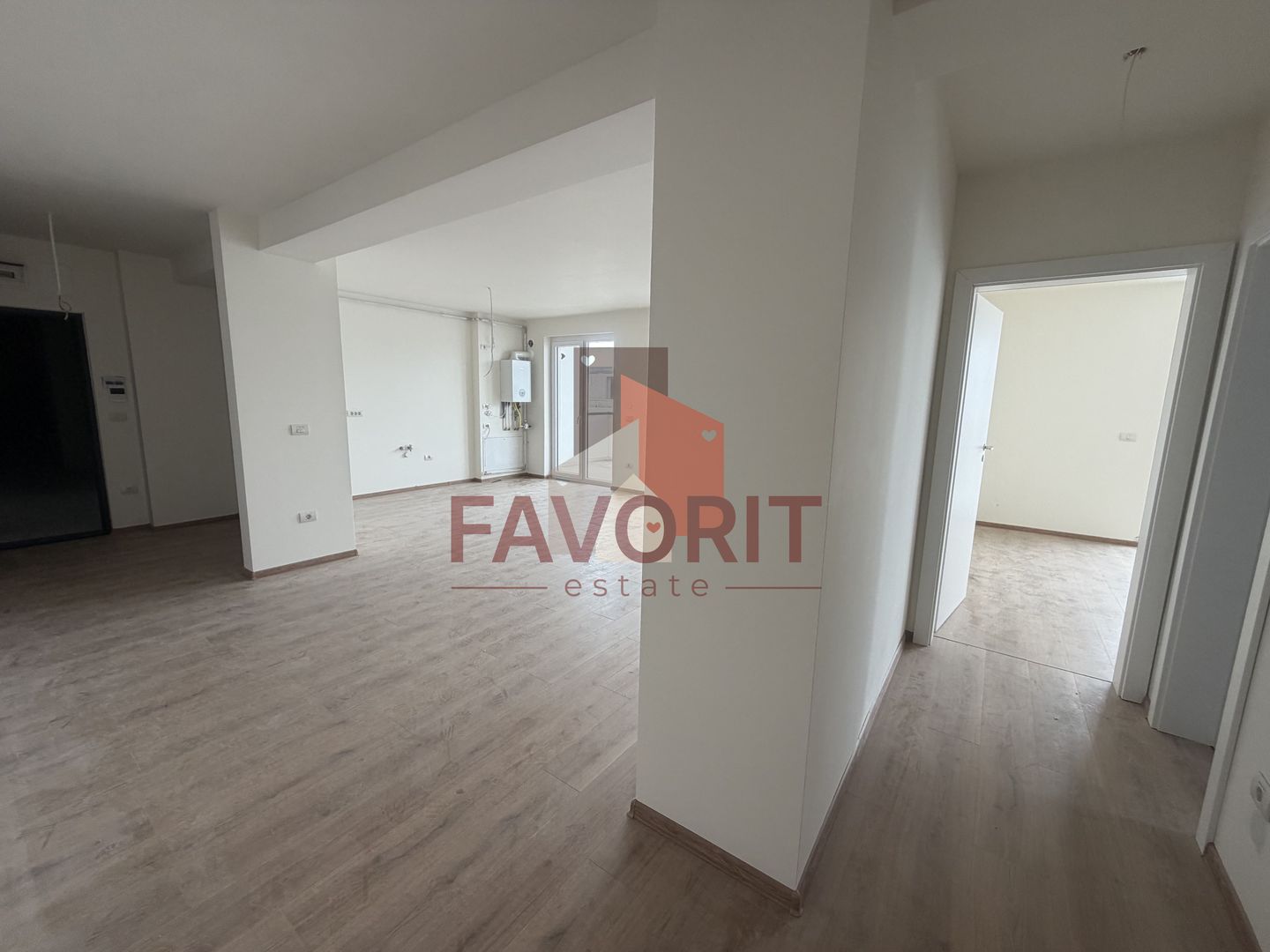 Zona Aradului. Terasa 42 mp. Loc de parcare. Comision 0%. - Poză 5