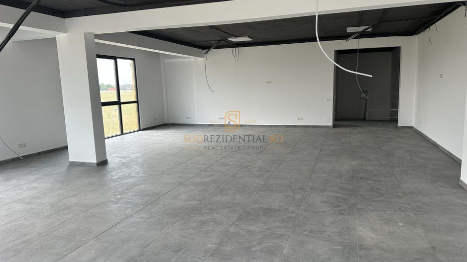 Spațiu industrial 819 mp | Showroom | Birouri DN4 Sos. Oltenitei - Poză 10
