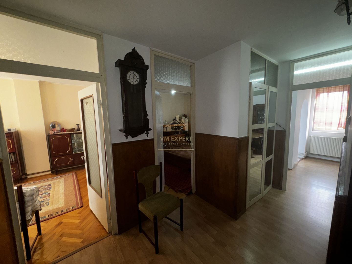 APARTAMENT 2 CAMERE, CAMPULUNG, ETAJ 3, GRUI - Poză 16