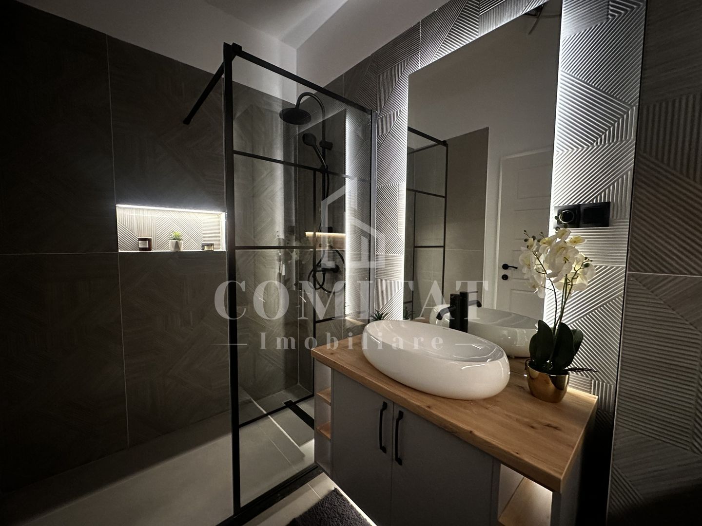 Apartament ultrafinisat | Bloc nou | Zona Eroilor-Floresti - Poză 22