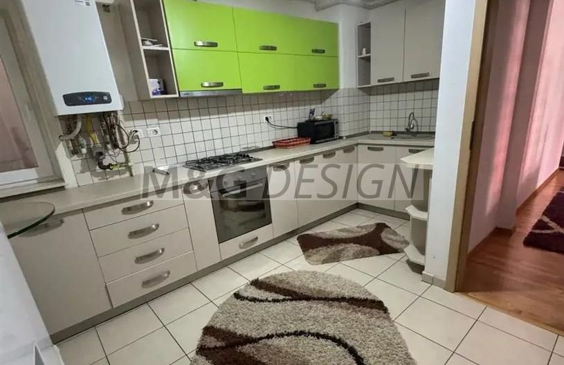 2 camere Giroc etaj 1 bucatarie separata+loc parcare - Poză 1