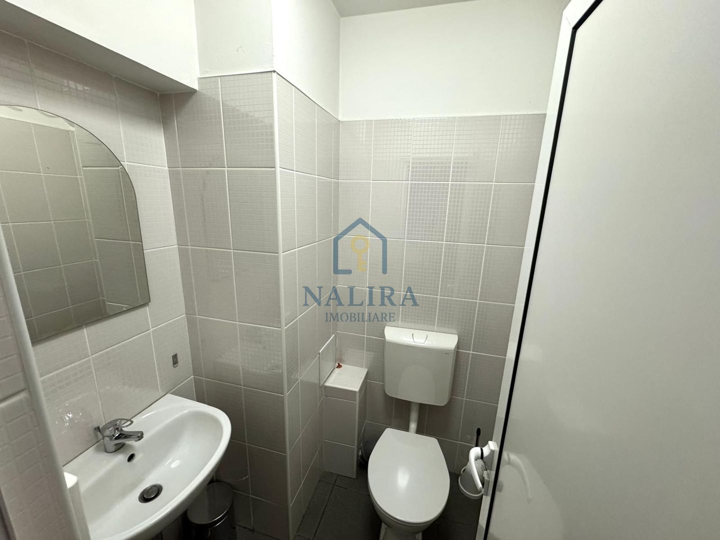 Spatiu disponibil in cladire de Birouri - Olteniei - Poză 5