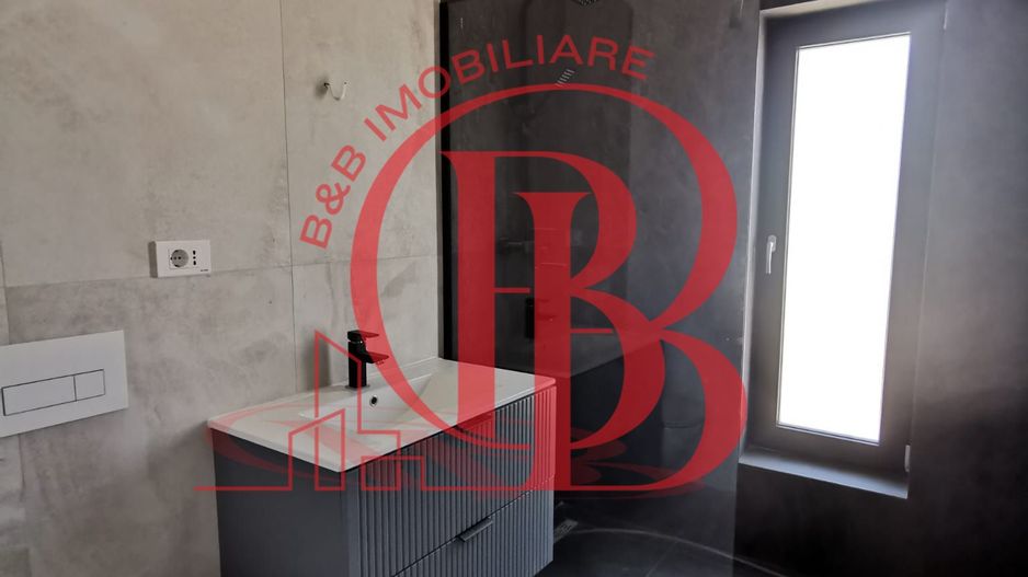 Vila  de tip duplex 4 camere Pompa Caldura Titan Pallady - Poză 8