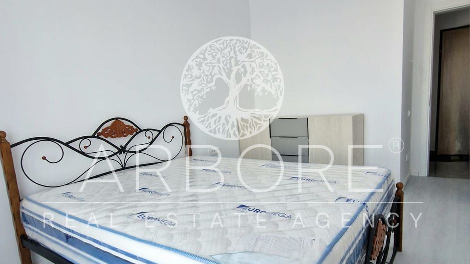 Apartament de lux cu terasa, complet utilat - Poză 4