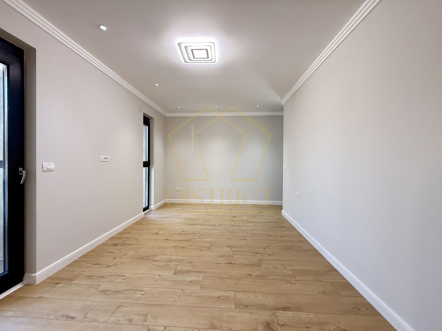 Com 0 | Casa individuala superba cu 5 camere si 3 bai | Dumbravita - Poză 7