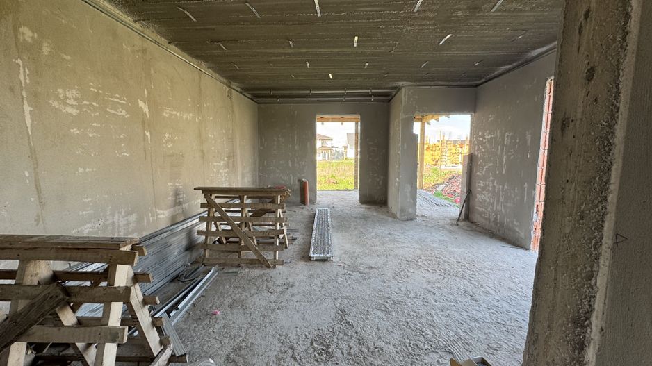 Sacalaz, 1/2 Duplex pe Etaj, 4 Camere,2 Bai,Terasa Acoperita - Poză 5