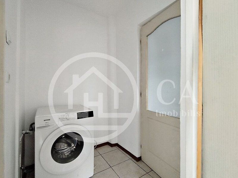 Apartament cu 2 camere de vanzare in zona Rogerius, Oradea - Poză 8