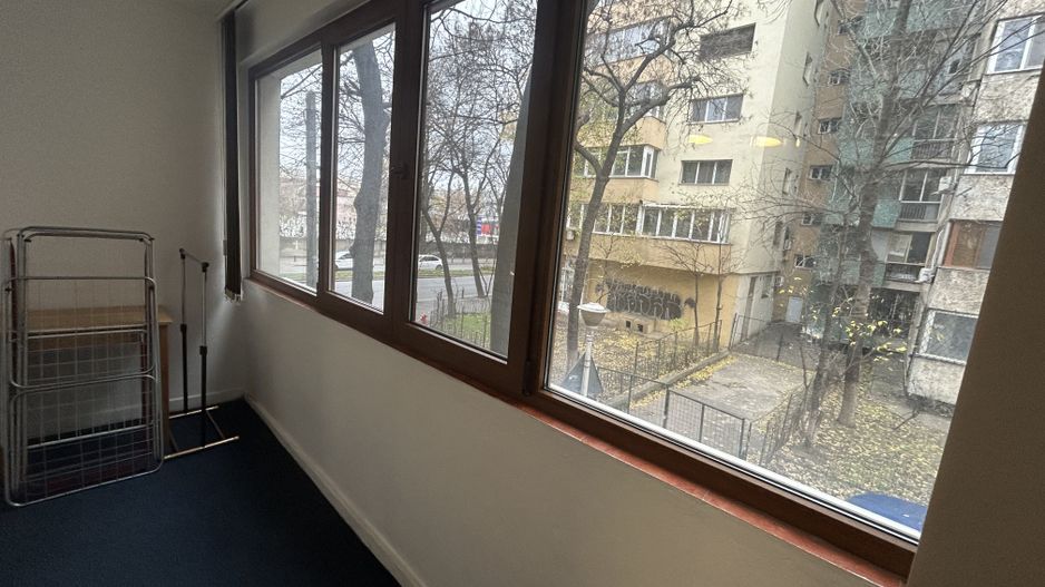 3 Camere Vatra Luminoasa - Poză 12