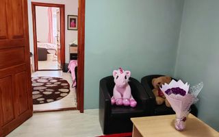 Corp de casa 4 camere zona Nicopole,curte comuna cu 1 familie. - Poză 10